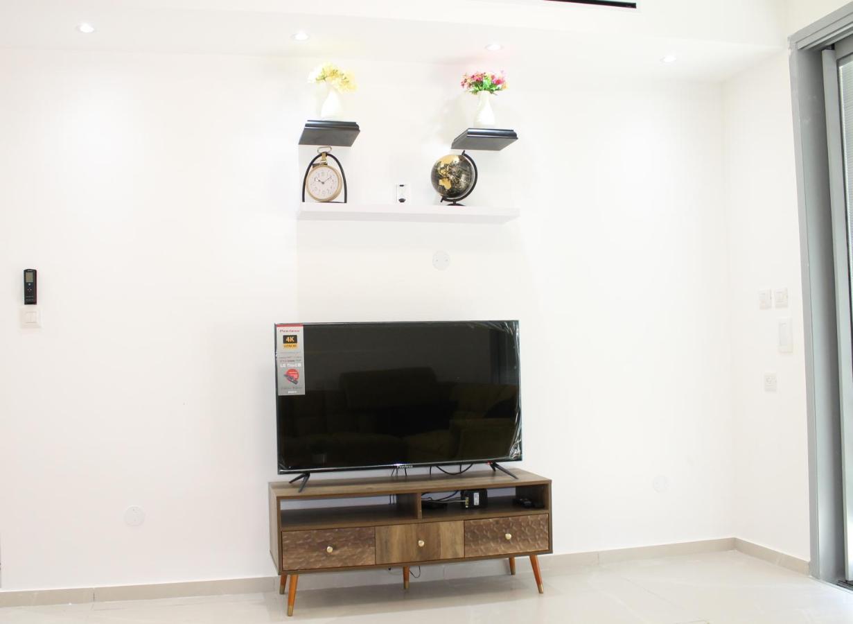Beach Suite Israel- Private Jacuzzi, Beach View, Gym, Low Fee For Off-Site Indoor Pool & Spa ביץ סוייט ישראל- ג'קוזי פרטי עם נוף ים, אפשרות לבריכה מקורה וספא בתשלום ממש מוזל Aszkelon Zewnętrze zdjęcie